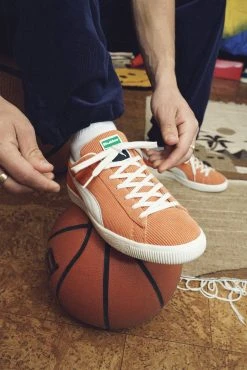 New Arrivals Puma Basket VTG Butter Goods (Rooibos Tea-Whisper White)
