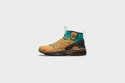 Nike ACG Air Mowabb (Twine/Fusion Red-Club Gold) New Arrivals