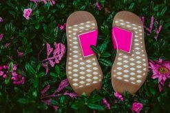 WMNS Adidas NMD_R2 PK (Khaki Green/Shock Pink) SNEAKERS