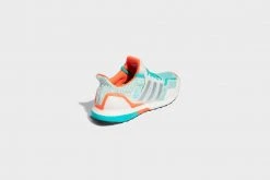 Adidas Ultraboost 5.0 DNA (Cwhite/Silvmt/Minrus)