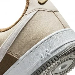 SNEAKERS Nike Air Force 1 ‘07 LV8 NN (Rattan/Sail-Brown Kelp)