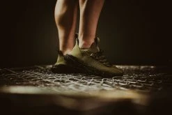 SNEAKERS Clear Weather Interceptor (Space Spider)