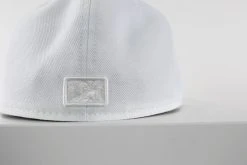 New Era HEADWEAR LR X NewEra 5950 Fitted (White)