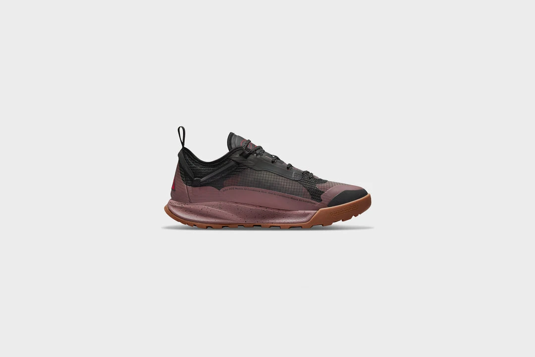 Nike ACG Air Nasu 2 (Smokey Mauve/Black) SNEAKERS 3 Nike ACG Air Nasu 2 (Smokey Mauve/Black) SNEAKERS