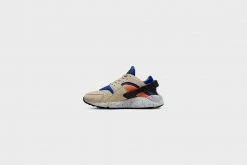 Nike Air Huarache (Rattan/Hyper Royal)
