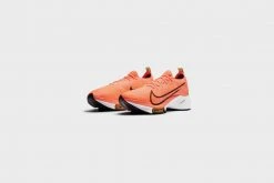 SNEAKERS Nike Air Zoom Tempo Next% FK (Bright Mango/Black)
