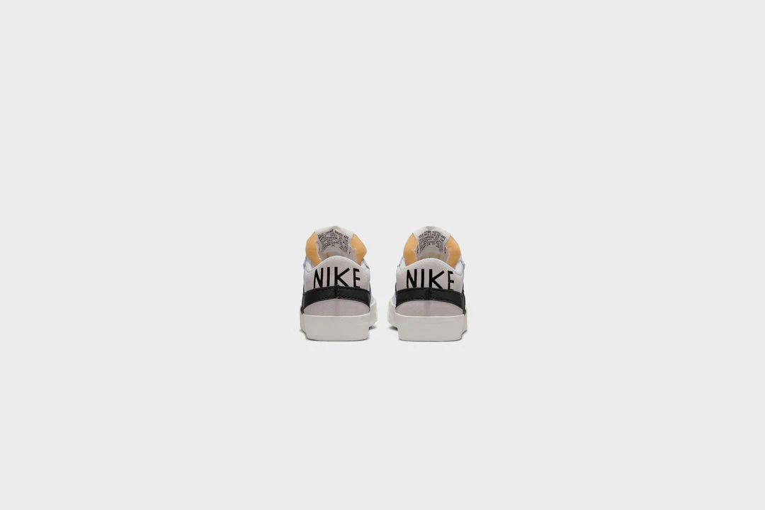 Nike Blazer Low ‘77 Jumbo (White/Black-White-Sail) 6 Nike Blazer Low ‘77 Jumbo (White/Black-White-Sail)
