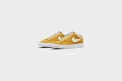 New Arrivals Nike Blazer Low ‘77 Suede (Speed Yellow/White)