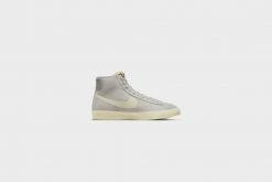 Nike Blazer Mid ‘77 PRM (Light Bone/Coconut Milk)