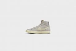 Nike Blazer Mid ‘77 PRM (Light Bone/Coconut Milk)