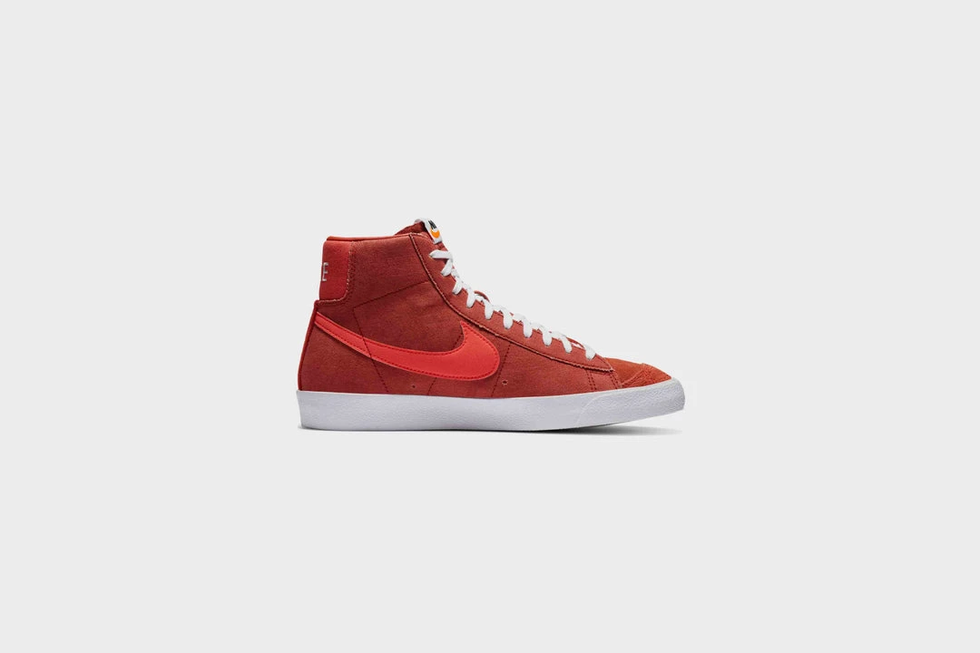 Nike Blazer Mid ‘77 VNTG Suede Mix (Mantra Orange/Bright Crimson) 5 Nike Blazer Mid ‘77 VNTG Suede Mix (Mantra Orange/Bright Crimson)