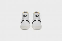 Nike Blazer Mid ‘77 VNTG (White/Black)