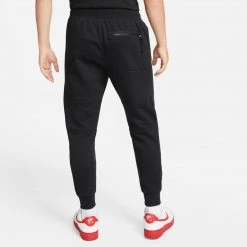 Nike Fleece Jogger (Black) New Arrivals