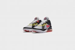 Nike Lebron XVIII Low (White/Bright Crimson-Black) SNEAKERS