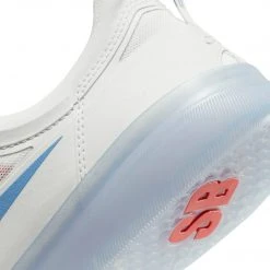 Nike SB Nyjah Free 2 (Summit White/Coast-Pink Salt)