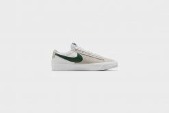 New Arrivals Nike SB Zoom Blazer Low Pro GT (White/Fir-White)