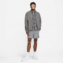 Nike Sportswear Heritage Essentials Shorts (Grey)