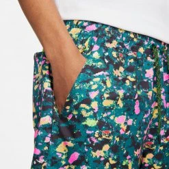 Nike Track Division Woven Flow Shorts (Green/Bright Spruce)