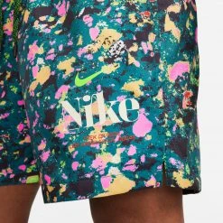 Nike Track Division Woven Flow Shorts (Green/Bright Spruce)