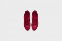 Nike Venture Runner (Pomegranate/Black) New Arrivals