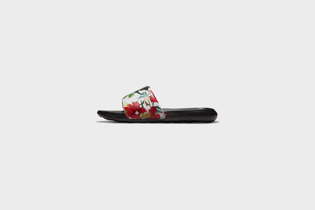 WMNS Nike Victori One Slide Print (White/Black-Siren Red) New Arrivals 1 WMNS Nike Victori One Slide Print (White/Black-Siren Red) New Arrivals
