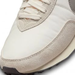 Nike Waffle Trainer 2 SE (Sail/Medium Grey-Light Bone) New Arrivals