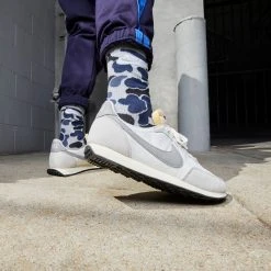 Nike Waffle Trainer 2 SE (Sail/Medium Grey-Light Bone) New Arrivals