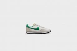 New Arrivals Nike Waffle Trainer 2 (Phantom/Malachite-White-Black)