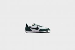 Nike Waffle Trainer 2 (White/Black-Pro Green) New Arrivals