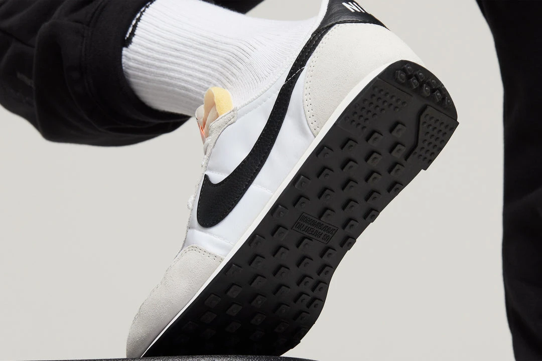 New Arrivals Nike Waffle Trainer 2 (White/Black-Sail-Summit White) 10 New Arrivals Nike Waffle Trainer 2 (White/Black-Sail-Summit White)
