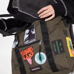Pleasures X EASTPAK Kerr (Khaki) 10 Pleasures X EASTPAK Kerr (Khaki)