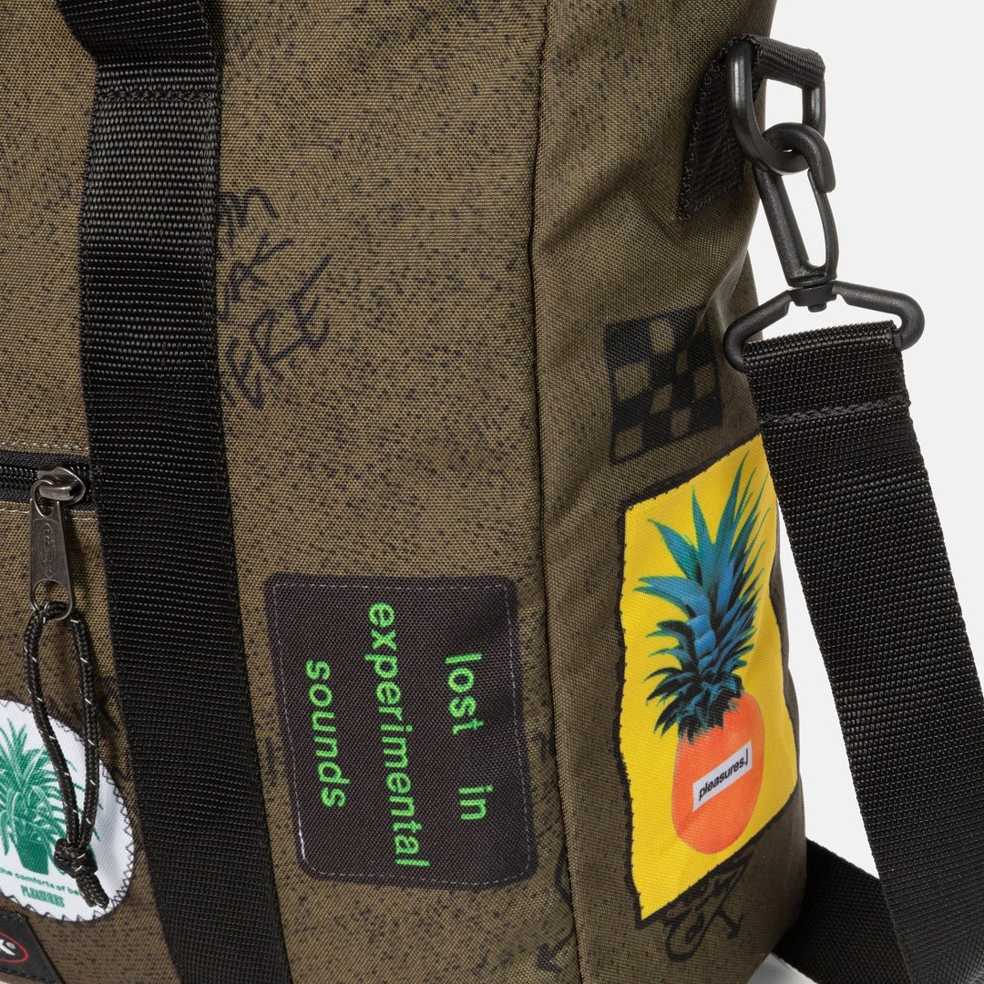 Pleasures X EASTPAK Kerr (Khaki) 5 Pleasures X EASTPAK Kerr (Khaki)