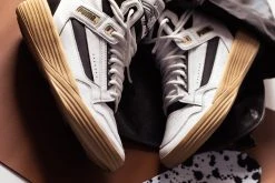 SNEAKERS Puma Clyde All-Pro Kuzma Mid (Puma White-Pebble)