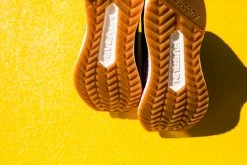 Sole Box X Saucony Shadow 5000 EVR (Black/Pink)