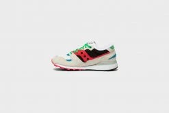Saucony Azura Ski Jacket (White/Black/Pink) 7 Saucony Azura Ski Jacket (White/Black/Pink)