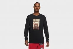 APPAREL Jordan Chimney Long Sleeve T-Shirt (Black-University Red)