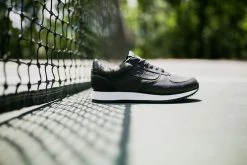 Vans Suiting Runner (Black/White)