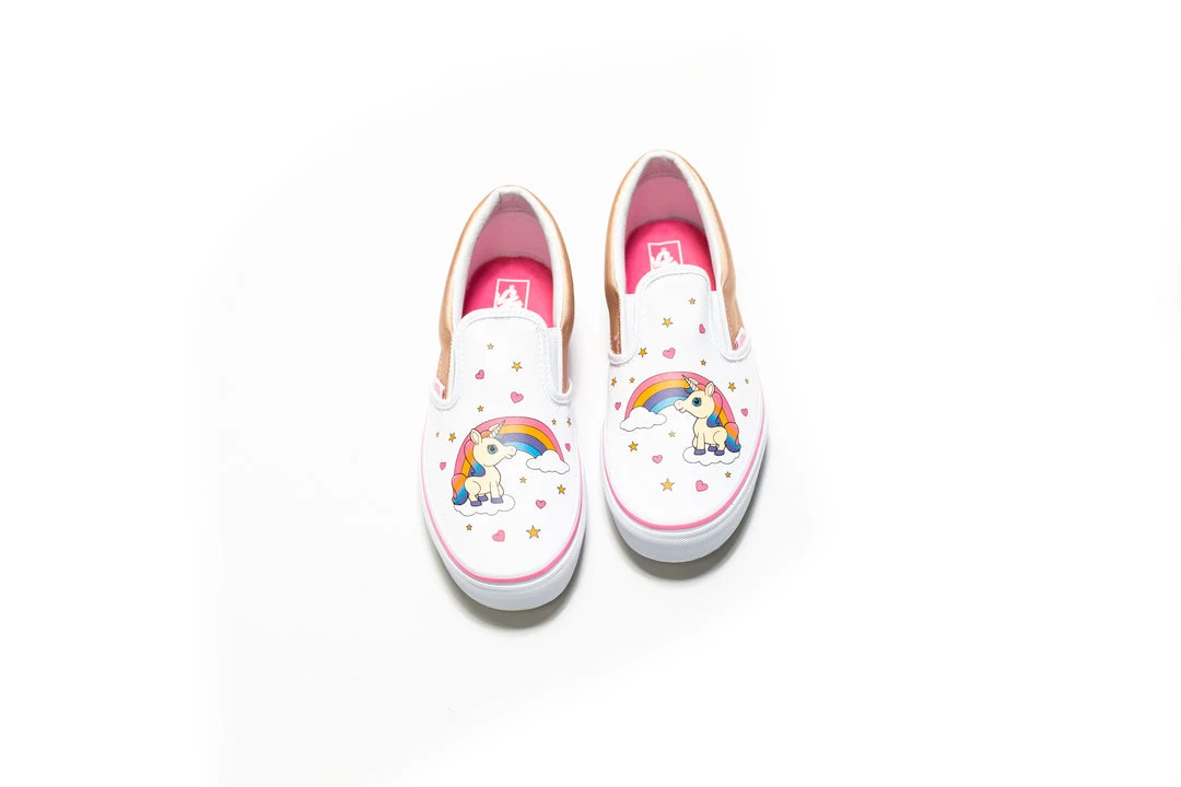 SNEAKERS Vans Unicorn Rainbow Classic Slip-On (Pink Lemonade/True White)