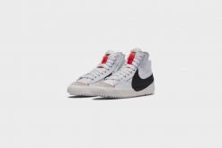 Nike WMNS Blazer Mid '77 Jumbo (White/Black-White-Sail) New Arrivals