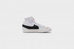 Nike WMNS Blazer Mid '77 Jumbo (White/Black-White-Sail) New Arrivals