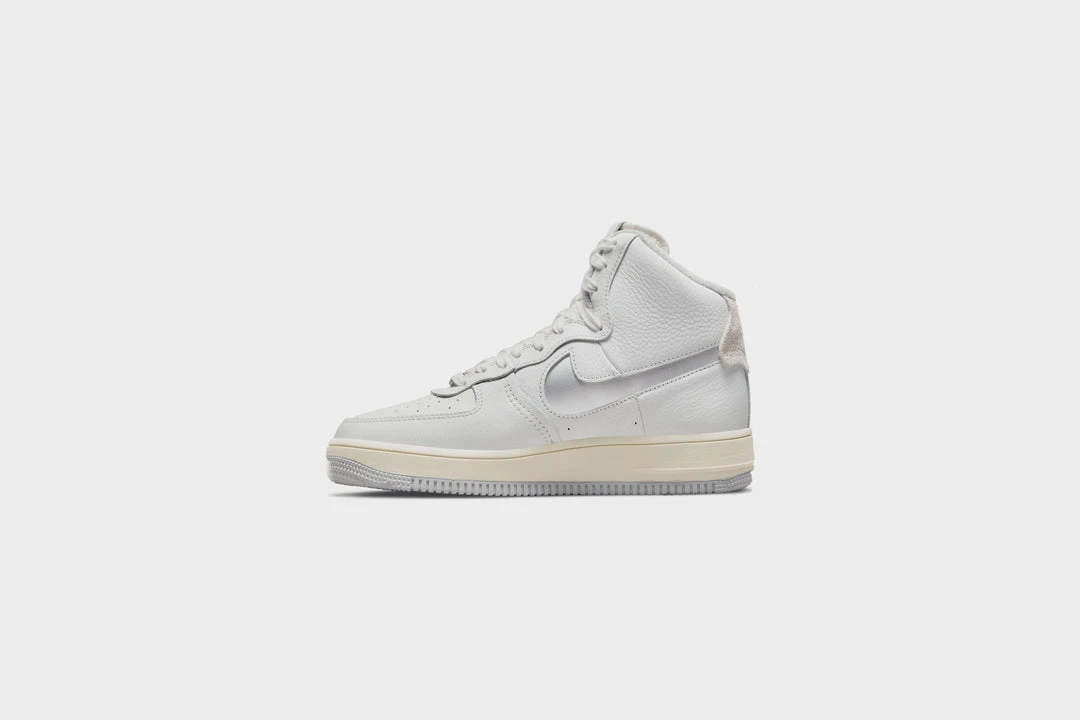 New Arrivals WMNS Nike AF1 Sculpt (Summit White/Silver) 5 New Arrivals WMNS Nike AF1 Sculpt (Summit White/Silver)