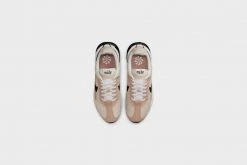 WMNS Nike Air Max Pre-Day (Oatmeal/Black-Hemp) 16 WMNS Nike Air Max Pre-Day (Oatmeal/Black-Hemp)