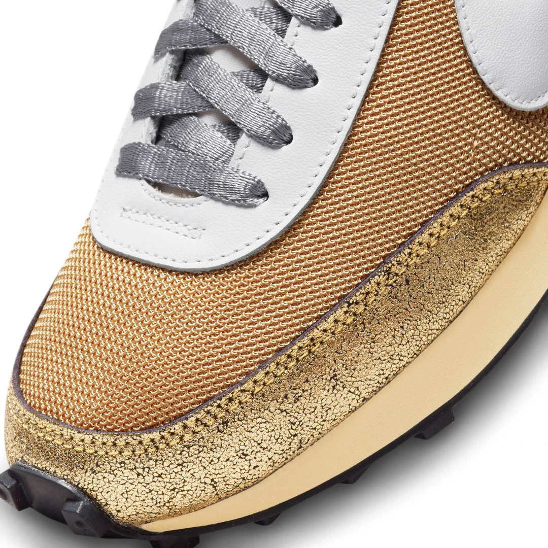 WMNS Nike DBreak (Twine/White-Canvas) New Arrivals 9 WMNS Nike DBreak (Twine/White-Canvas) New Arrivals