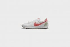 SNEAKERS WMNS Nike Dbreak SE (White/Light Sienna-Sail)