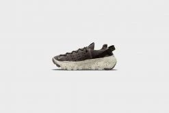 WMNS Nike Space Hippie 04 (Cargo Khaki/Pearl White) New Arrivals