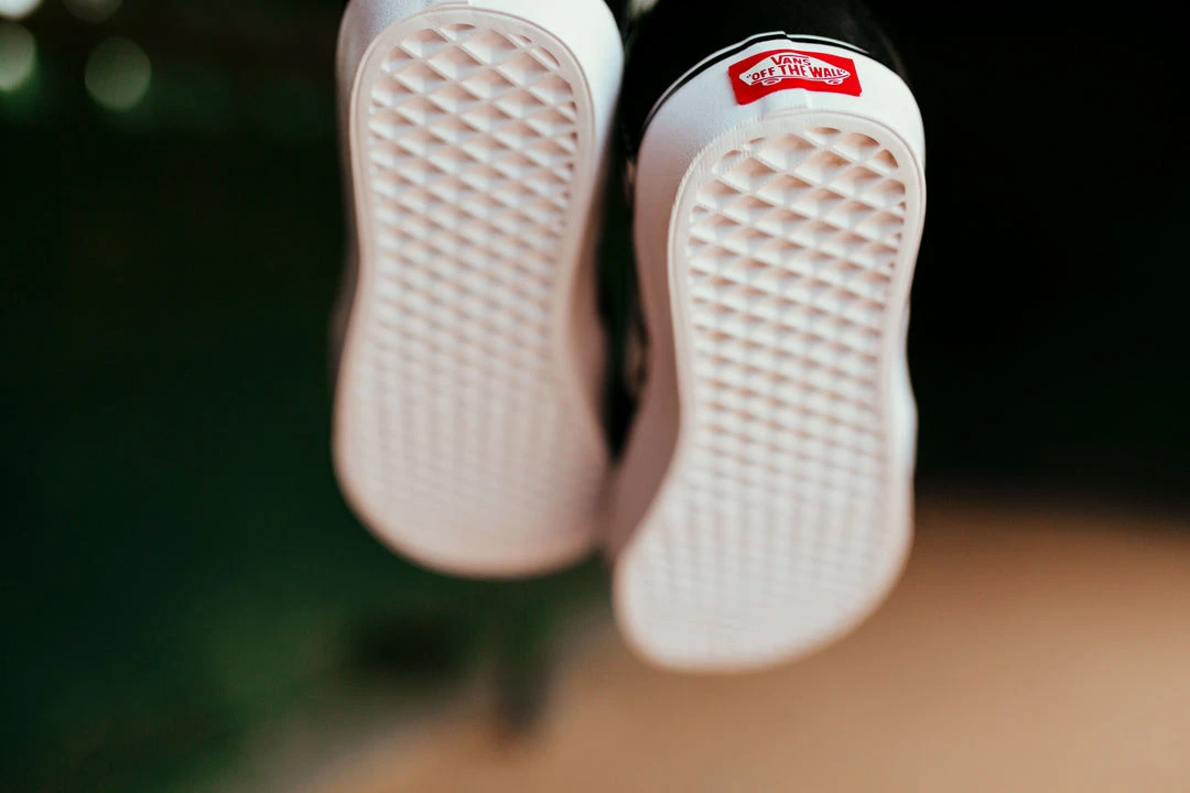 Vans Checkerboard Sk8-Hi Lite (Black/White) 8 Vans Checkerboard Sk8-Hi Lite (Black/White)